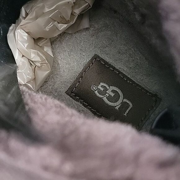 UGG Men's Neumel Classic sheep fur Suede Leather Boots Brown Sz 9 - Picture 9 of 11